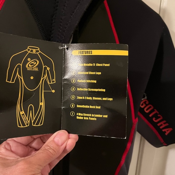 Gotcha wetsuit men’s size small. - Picture 7 of 7